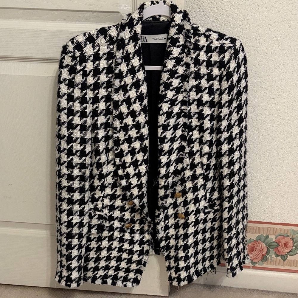 Zara Black and White Houndstooth Blazer
